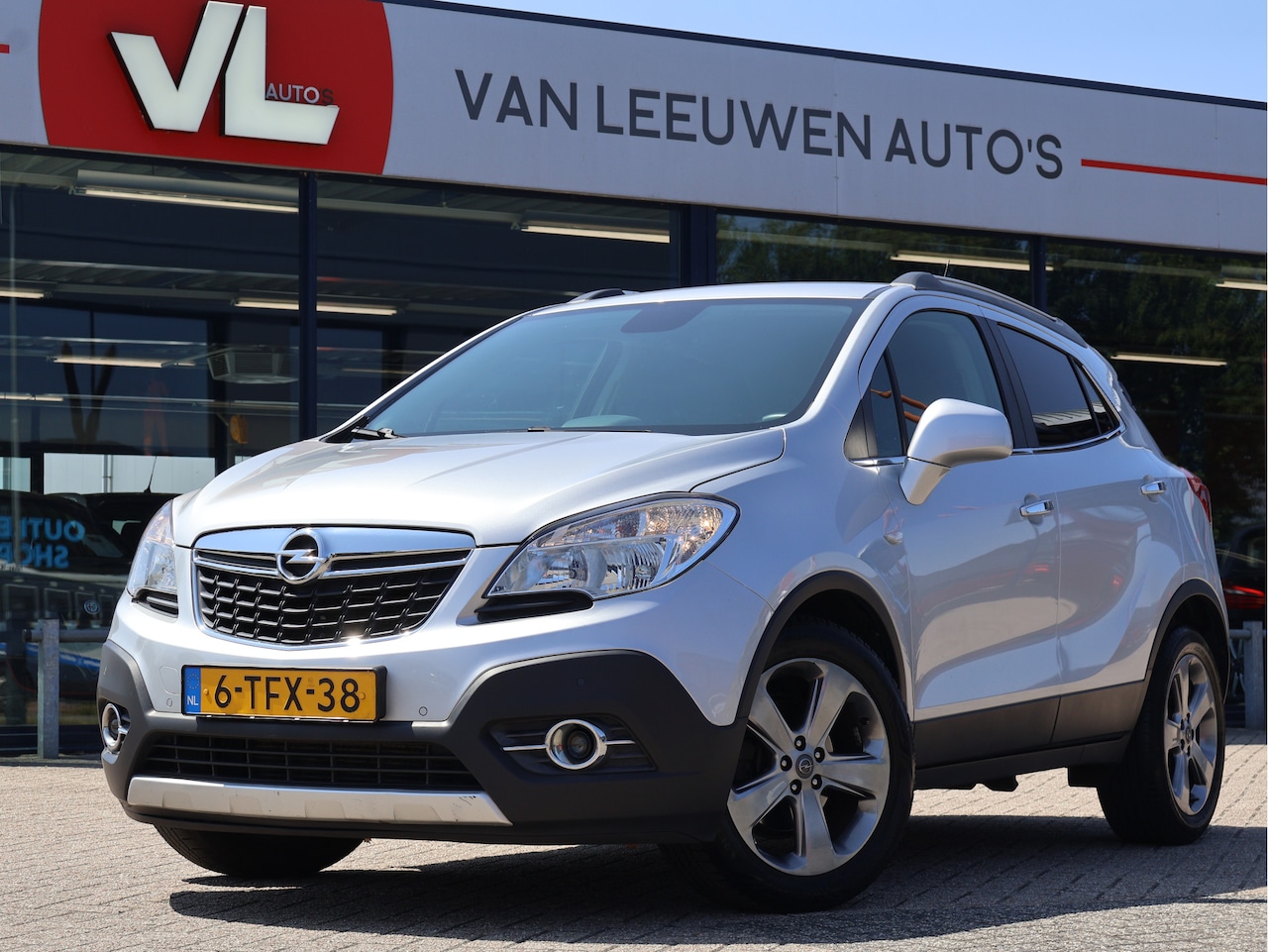 Opel Mokka - 1.4 T Cosmo | Nieuw Binnen! | Automaat | Clima | Camera - AutoWereld.nl
