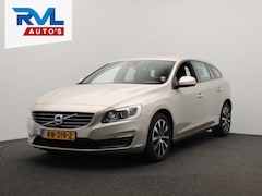 Volvo V60 - 1.5 T3 Polar+ Dynamic Leder Origineel NL Navigatie