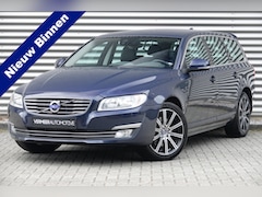 Volvo V70 - 2.0 D3 Momentum 5 Cilinder | Carplay | Navi | Leder | Cruise | Parkeersensor |