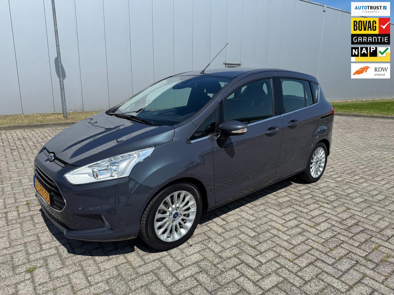 Ford B-Max - 1.0 EcoBoost Titanium 1.0 EcoBoost Titanium , navigatiesysteem, afneembare trekhaak - AutoWereld.nl