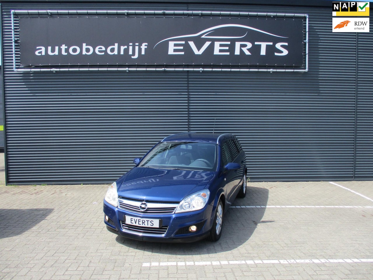 Opel Astra Wagon - 1.6 Temptation Apk 16-03-2026 nette goed rijdende auto nu scherpe meeneem prijs zoals inge - AutoWereld.nl
