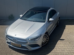 Mercedes-Benz CLA-Klasse - CLA 250 4MATIC PREMIUM PLUS AMG HUD PANORAMADAK BTW ORIGINEEL NEDERLANDS NAP DEALER ONDERH