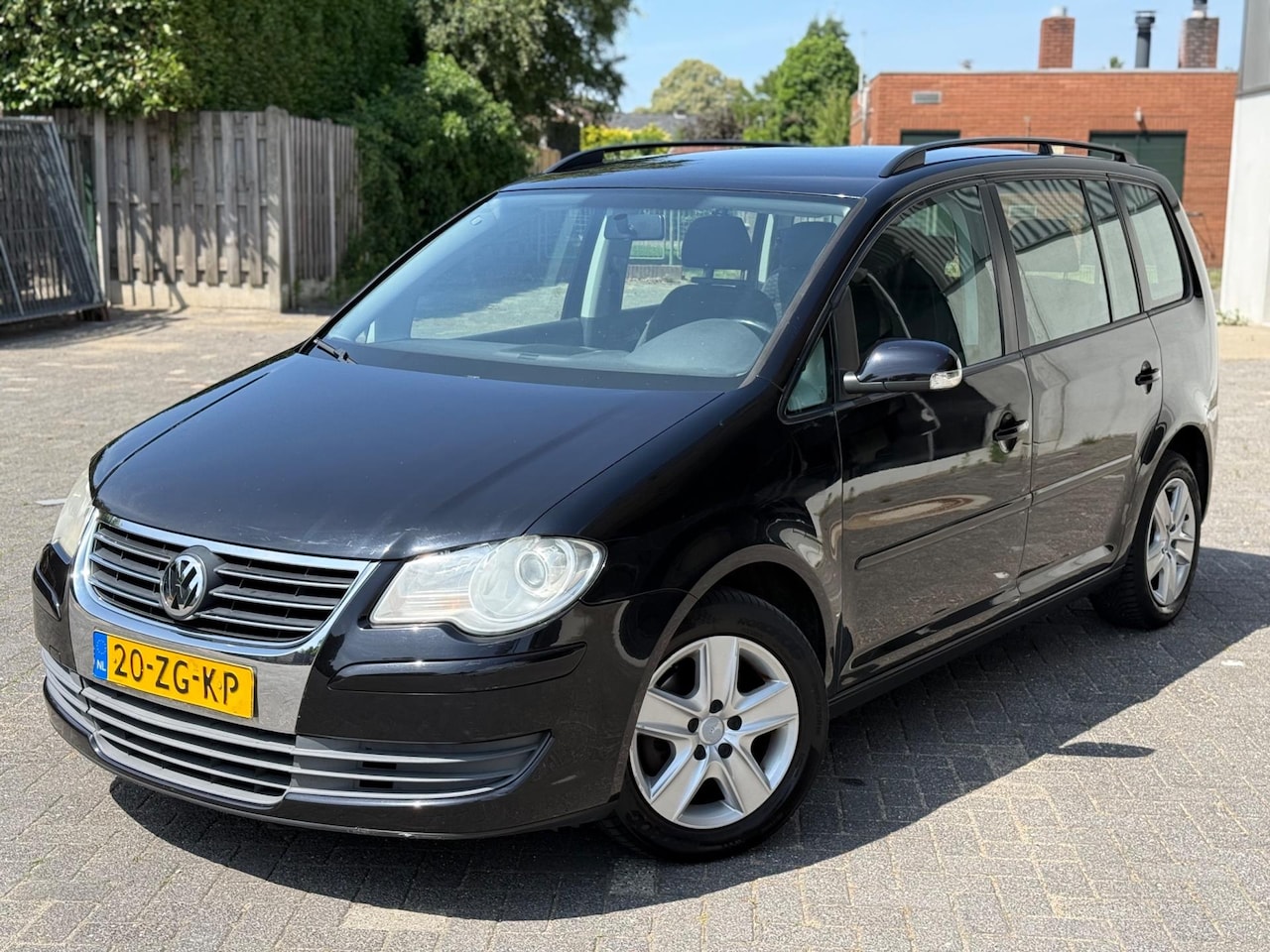Volkswagen Touran - 1.4 TSI Comfortline|Airco|Cruise control|Radio|apk - AutoWereld.nl