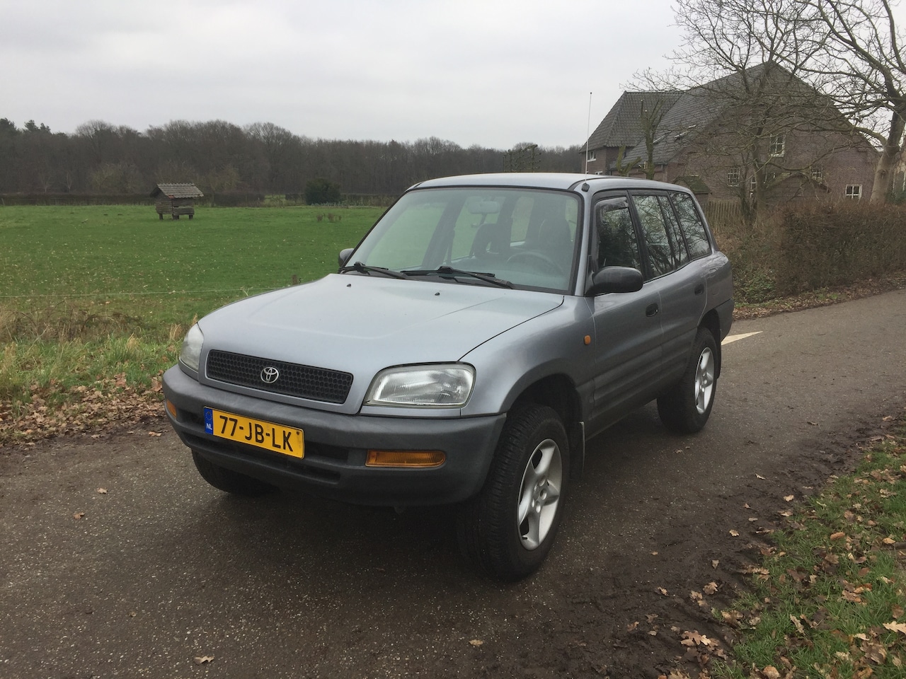 Toyota FunCruiser RAV4 - 2.0i SR Wagon - AutoWereld.nl