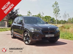BMW iX3 - High Executive Edition 80 kWh M-Pakket | Panoramadak | Trekhaak | Camera | Cruise Control