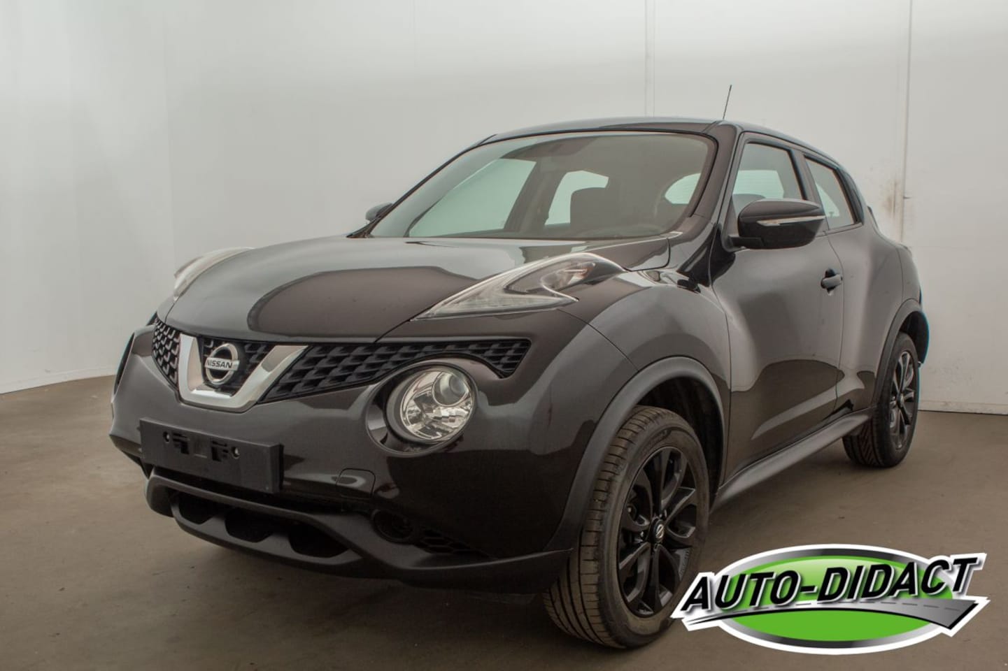 Nissan Juke - 1.6 Visia Airco - AutoWereld.nl