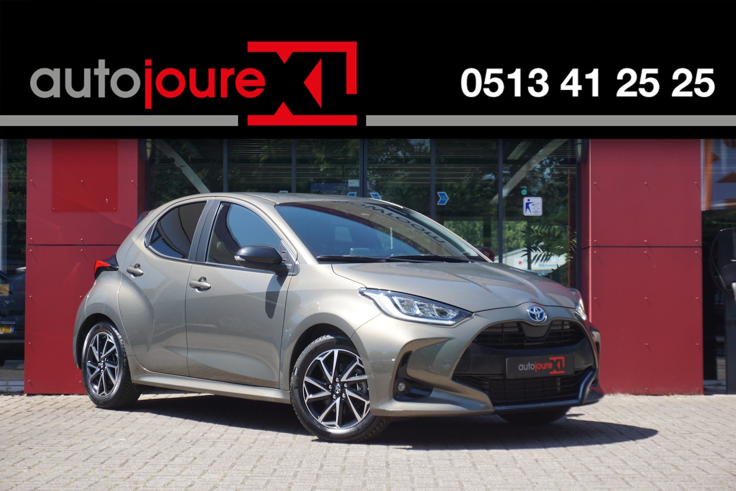 Toyota Yaris - 1.5 Hybrid Dynamic | Camera | ACC | HUD | Winter Pakket | Smart Connect met 9 inch scherm - AutoWereld.nl