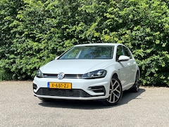 Volkswagen Golf - 1.5 TSI Highline Business R | ''63.000''KM + DSG |