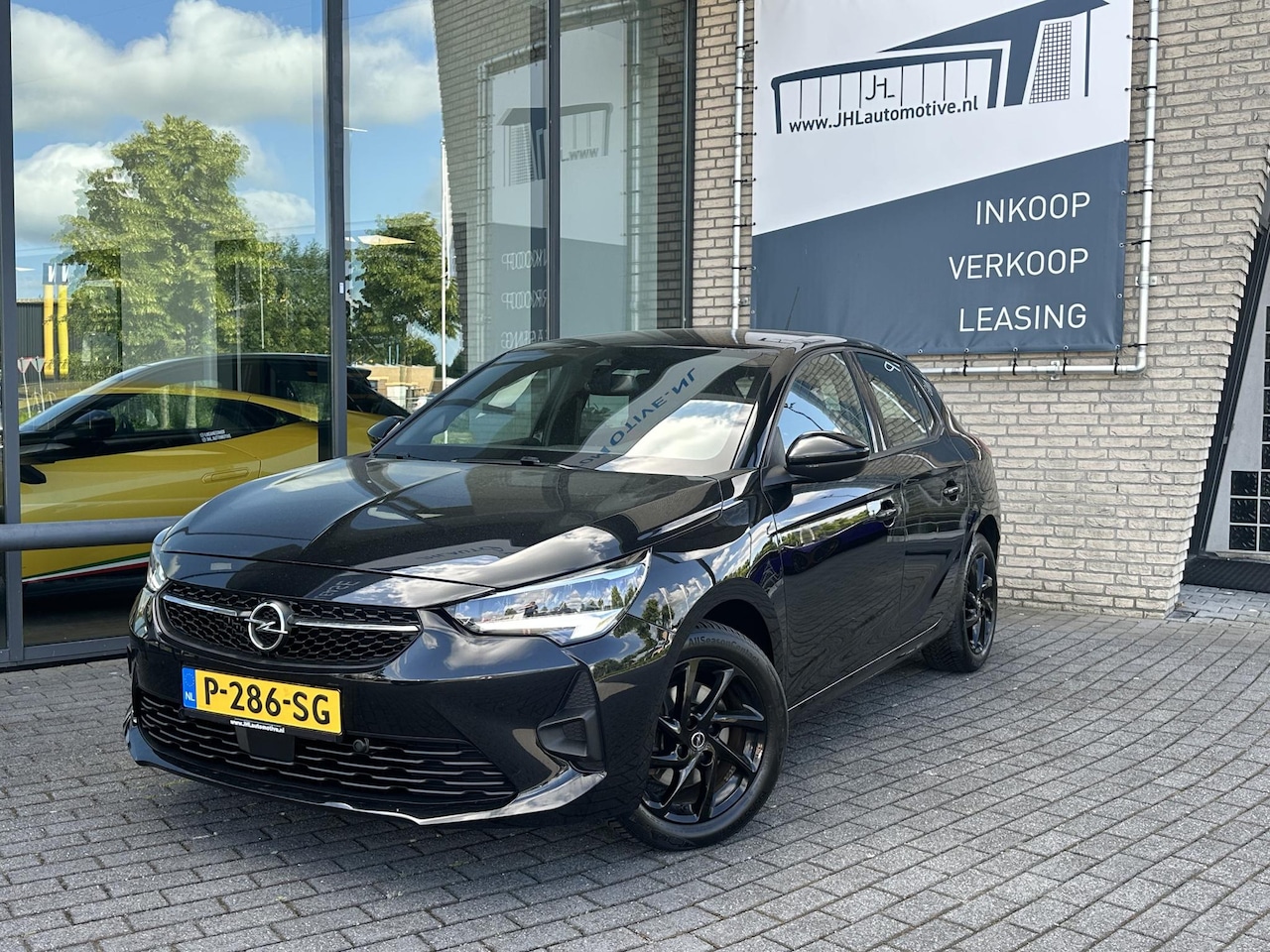 Opel Corsa - 1.2 GS Line*NAVI*A/C*CRUISE*LMV*CARPLAY* - AutoWereld.nl