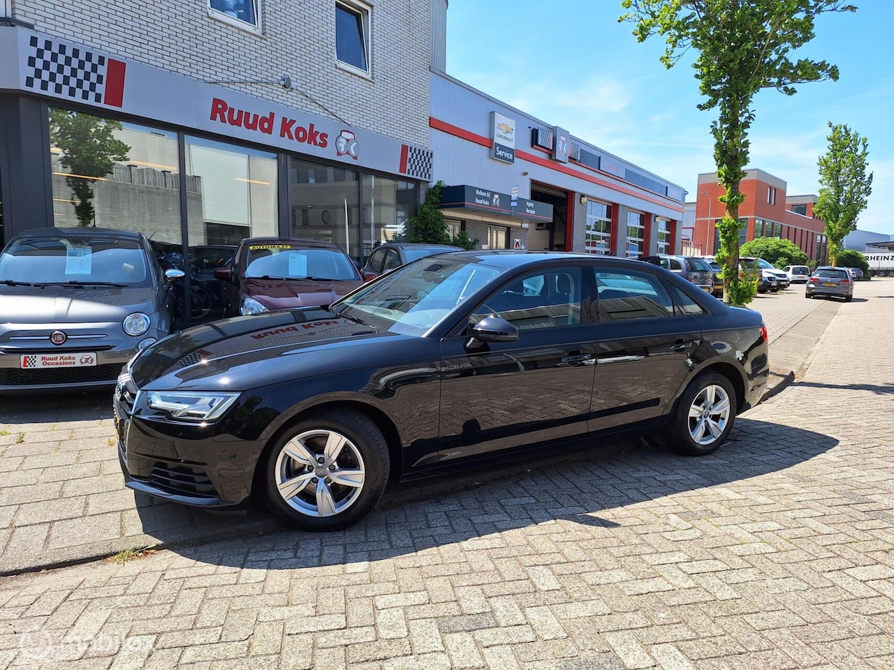 Audi A4 Limousine - 2.0 TFSI ULTRA PRO LINE / Climate / Cruise / - AutoWereld.nl