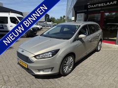 Ford Focus Wagon - 1.0 Titanium Edition Navigatie