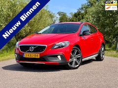 Volvo V40 Cross Country - 1.6 D2 Summum Leer Clima Navi PDC Trekhaak Stoelverwarming Perfect Onderhouden NAP