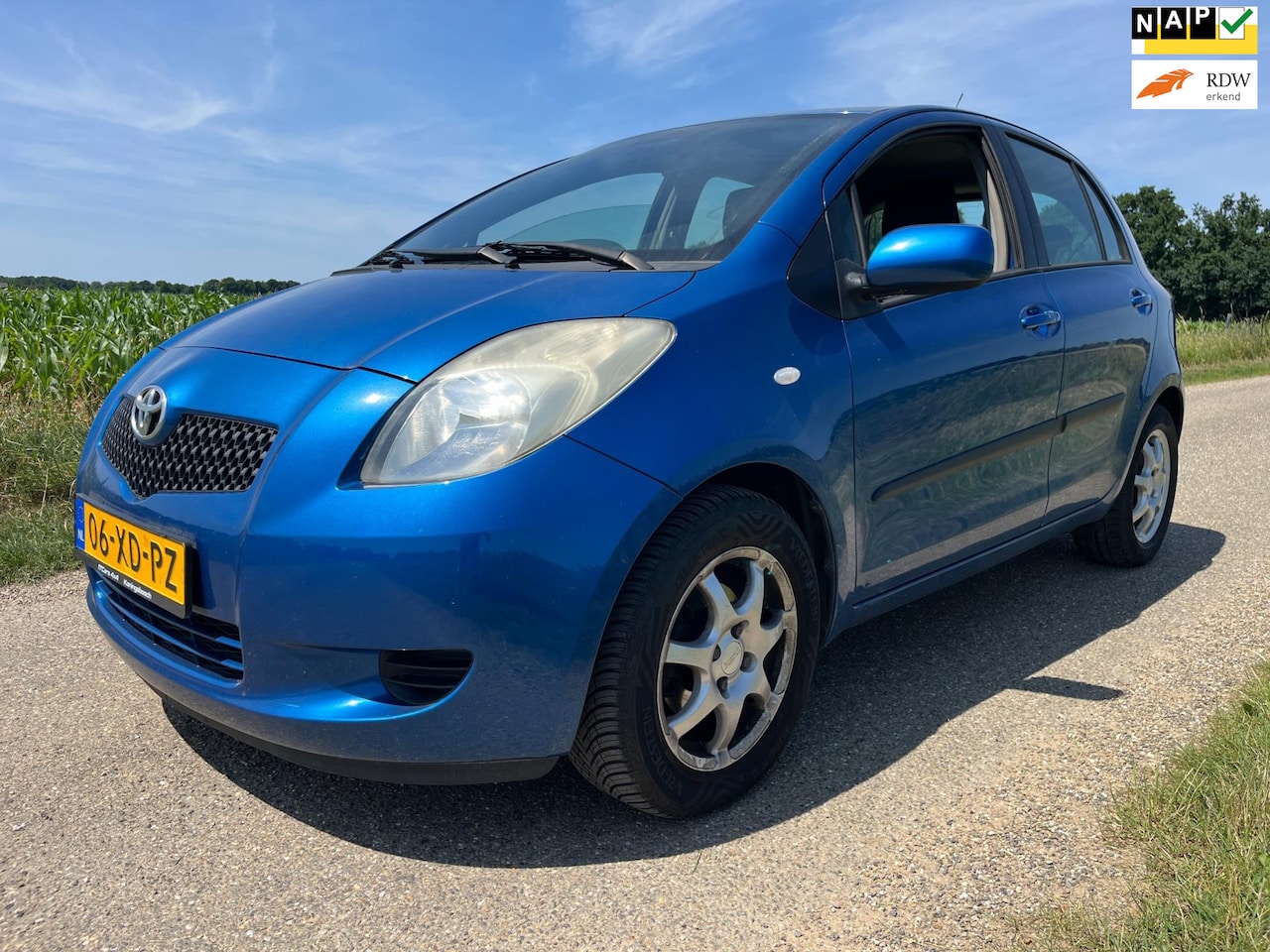 Toyota Yaris - 1.3 VVTi Sol | airco| nwe APK - AutoWereld.nl
