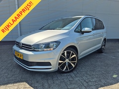 Volkswagen Touran - 1.5 TSI Comfortline 7p, airco, cruise, navigatie, app connect, wegklapbare trekhaak, parke