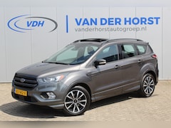 Ford Kuga - 1.5-120pk EcoBoost ST Line. Erg mooie en luxe Kuga ST-Line. Trekgewicht 1.800kg Volautm. a