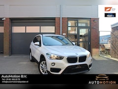 BMW X1 - sDrive16d Executive | Parkeersonsoren | Aut. kofferbak