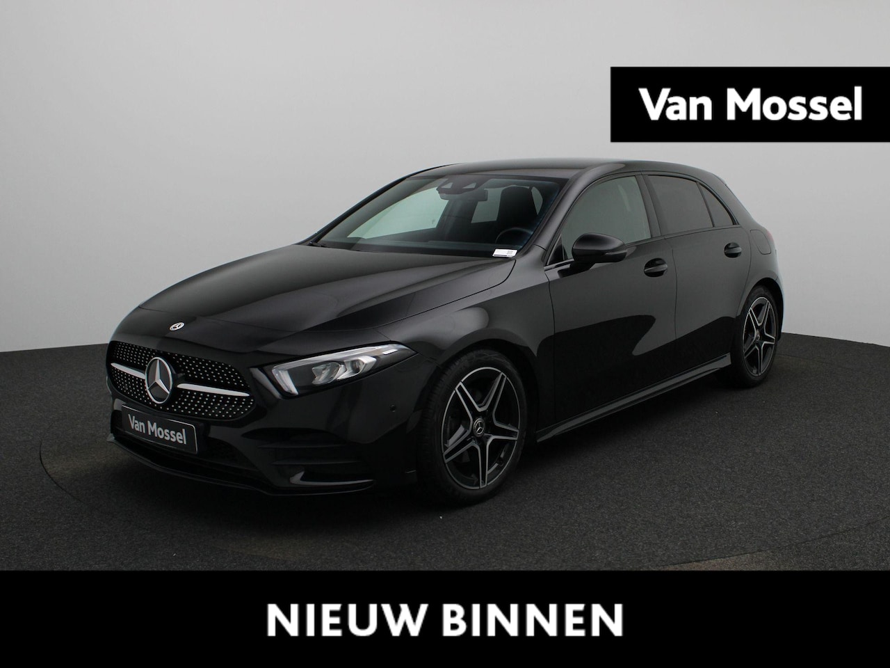 Mercedes-Benz A-klasse - 180 Business Solution AMG | NAVIGATIE | AMBIENT SFEERVERLICHTING | ACHTERUITRIJCAMERA | ST - AutoWereld.nl