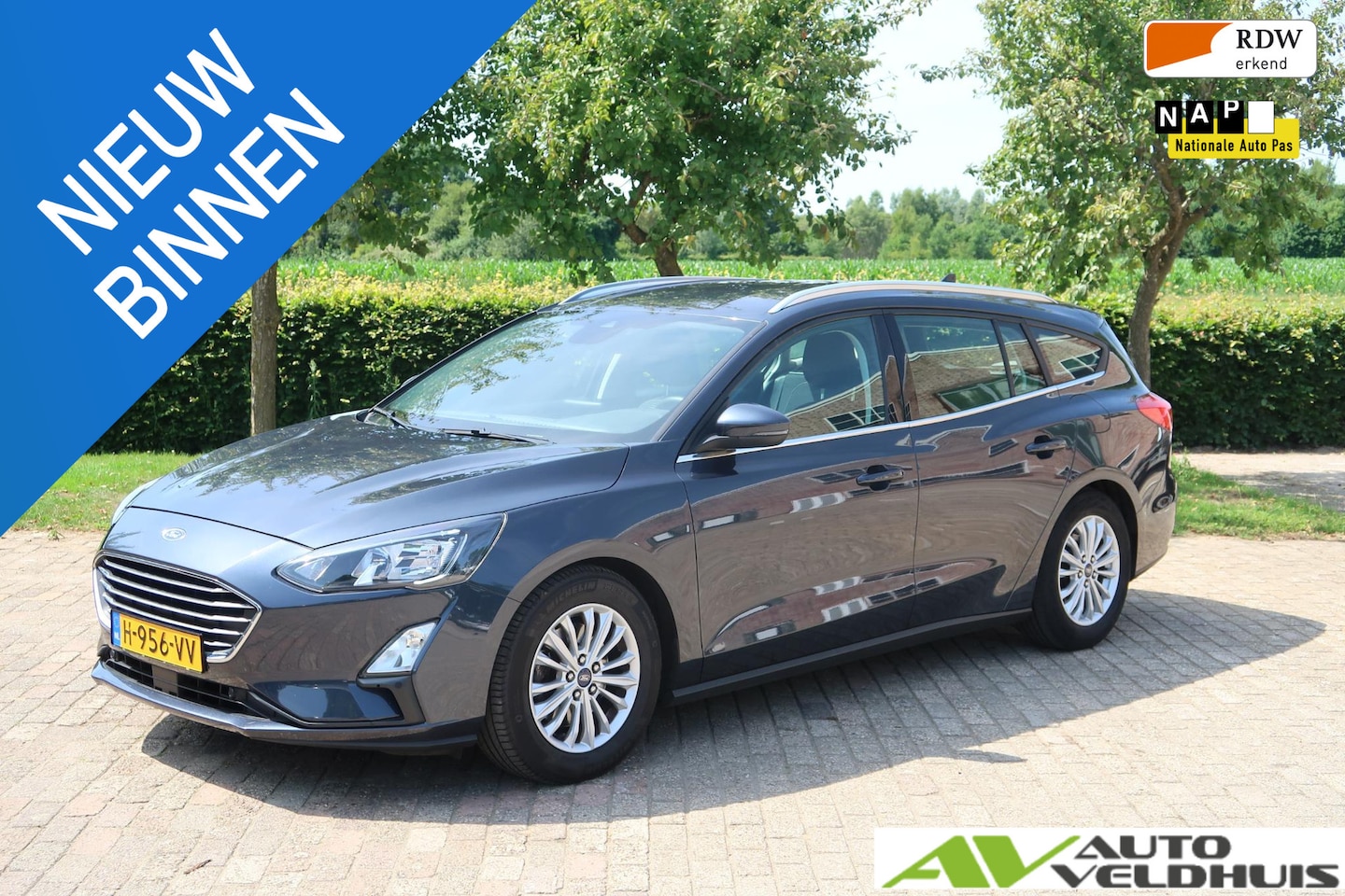 Ford Focus Wagon - 1.0 EcoBoost Titanium Business Trekhaak, rijklaar, Garantie - AutoWereld.nl