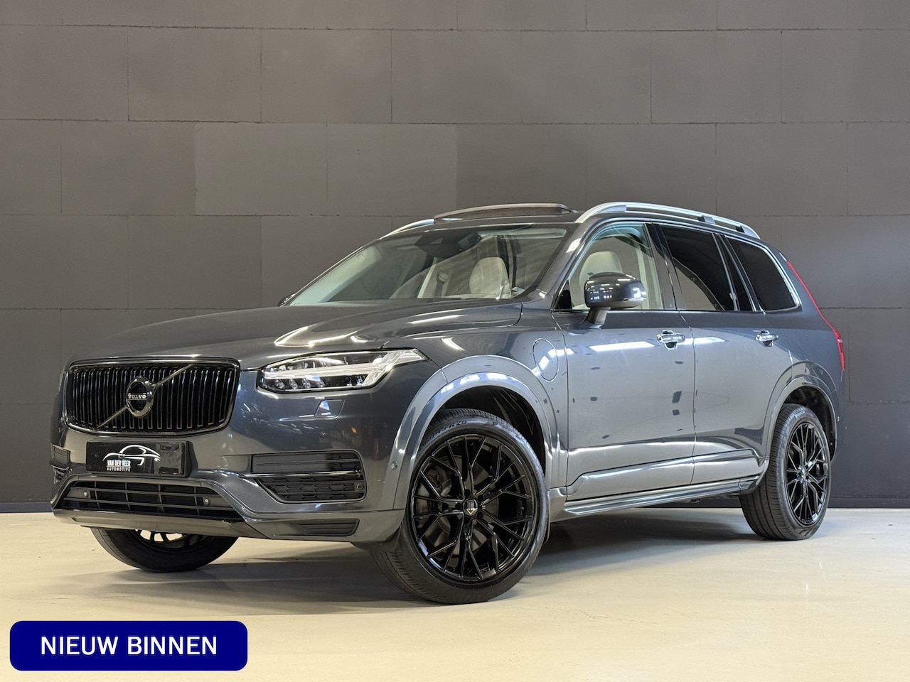 Volvo XC90 - 2.0 T8 Twin Engine AWD Momentum 7-pers | Panoramadak | Leder | Stoelverwarming | Carplay | - AutoWereld.nl
