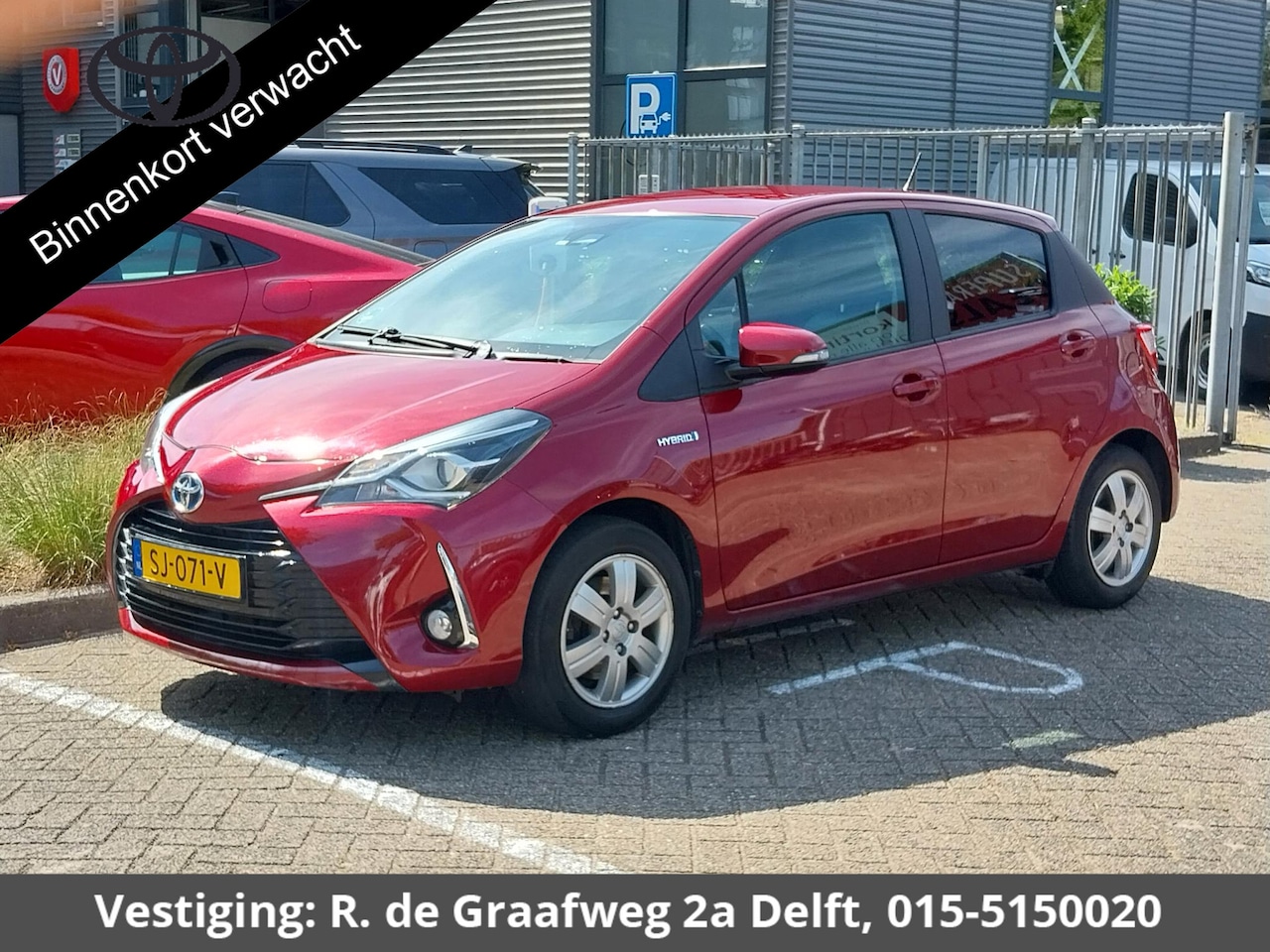 Toyota Yaris - 1.5 Hybrid Design Red 1.5 Hybrid Design Red - AutoWereld.nl