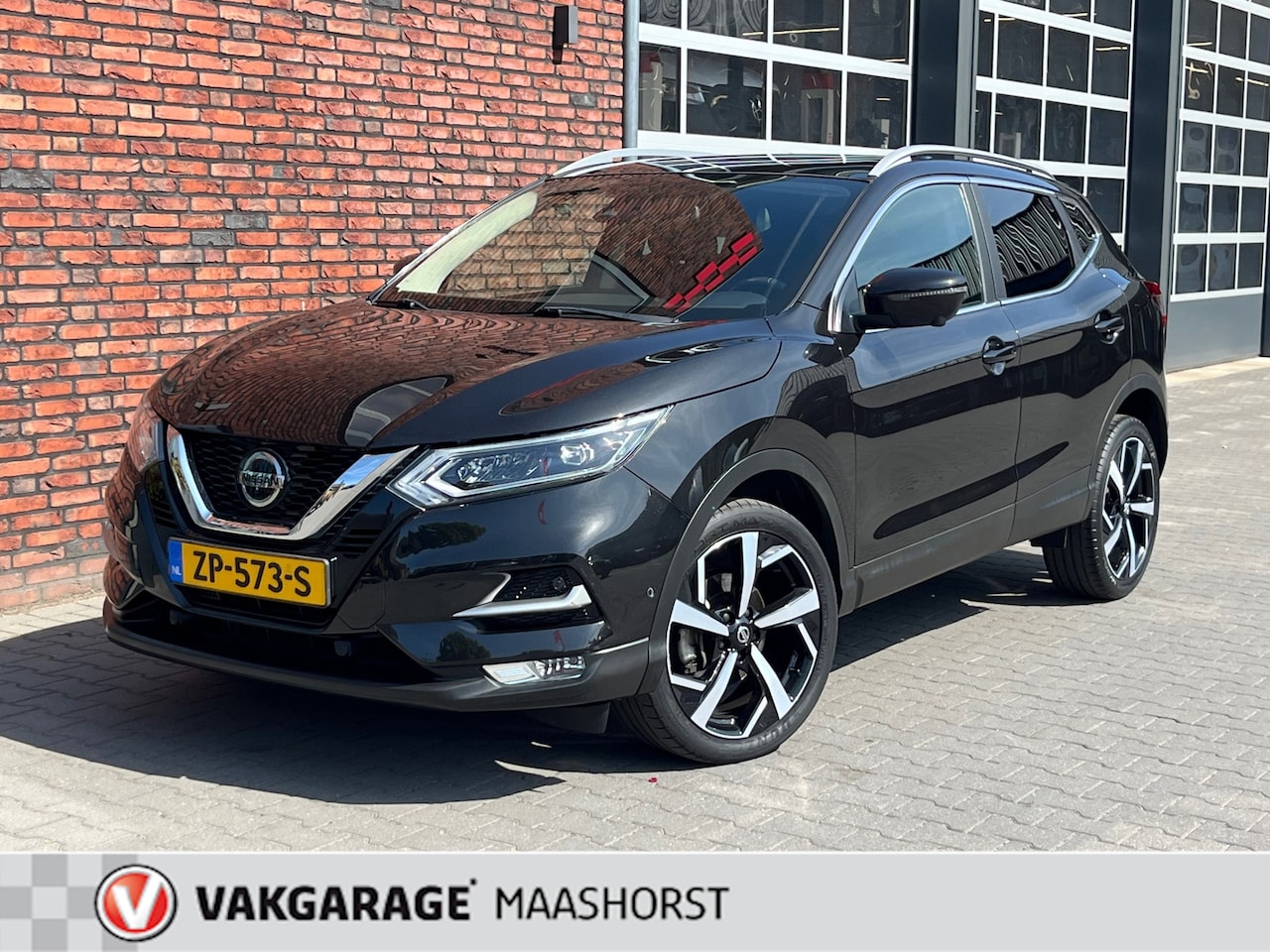 Nissan Qashqai - 1.3 DIG-T Tekna 360°Camera/PDC/LED/DAB/Keyless/Pano/Clima/Airco/Cruise/AppConnect - AutoWereld.nl