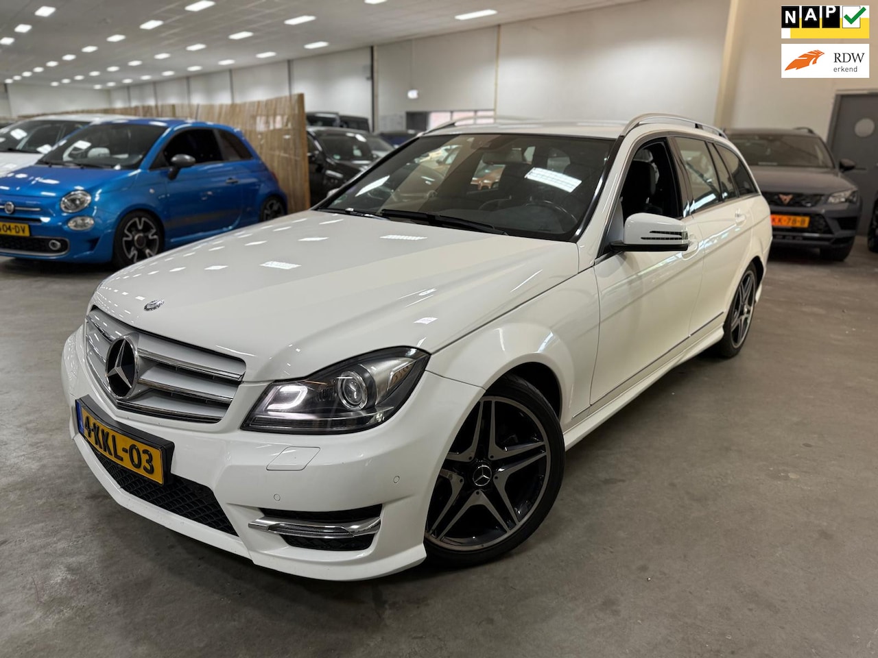 Mercedes-Benz C-klasse Estate - 180 Prestige Avantgarde / AUTOMAAT / SUPER NETJES / DEALER ONDERHOUDEN - AutoWereld.nl