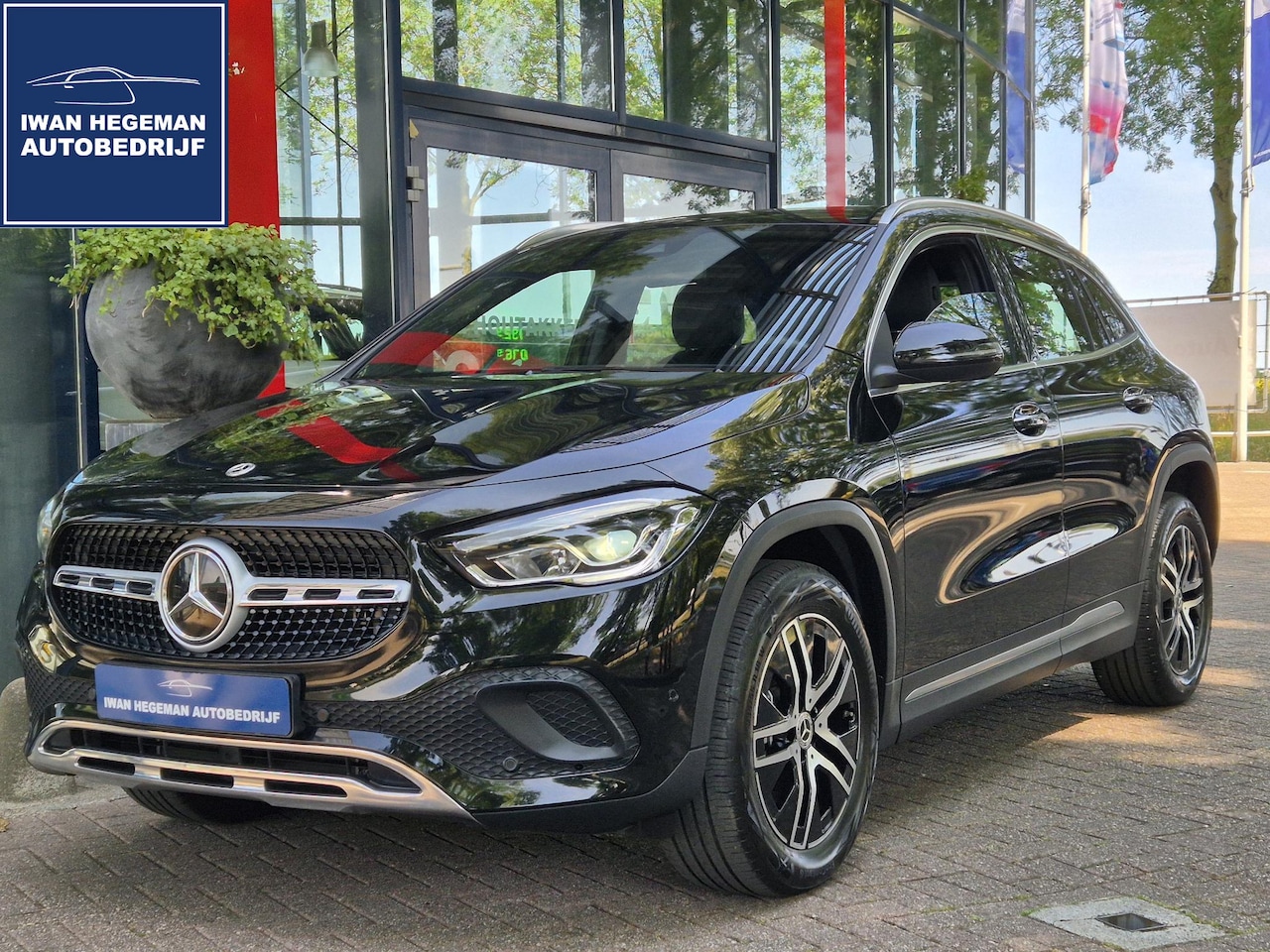 Mercedes-Benz GLA-Klasse - 250 e AUTOMAAT | Navigatie | Climate Control | Cruise Control | LM Velgen - AutoWereld.nl