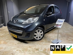 Peugeot 107 - 1.0-12V XR