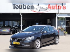 Volvo V40 - 2.0 D3 Momentum Navigatie, Climate control, Cruise control, Trekhaak