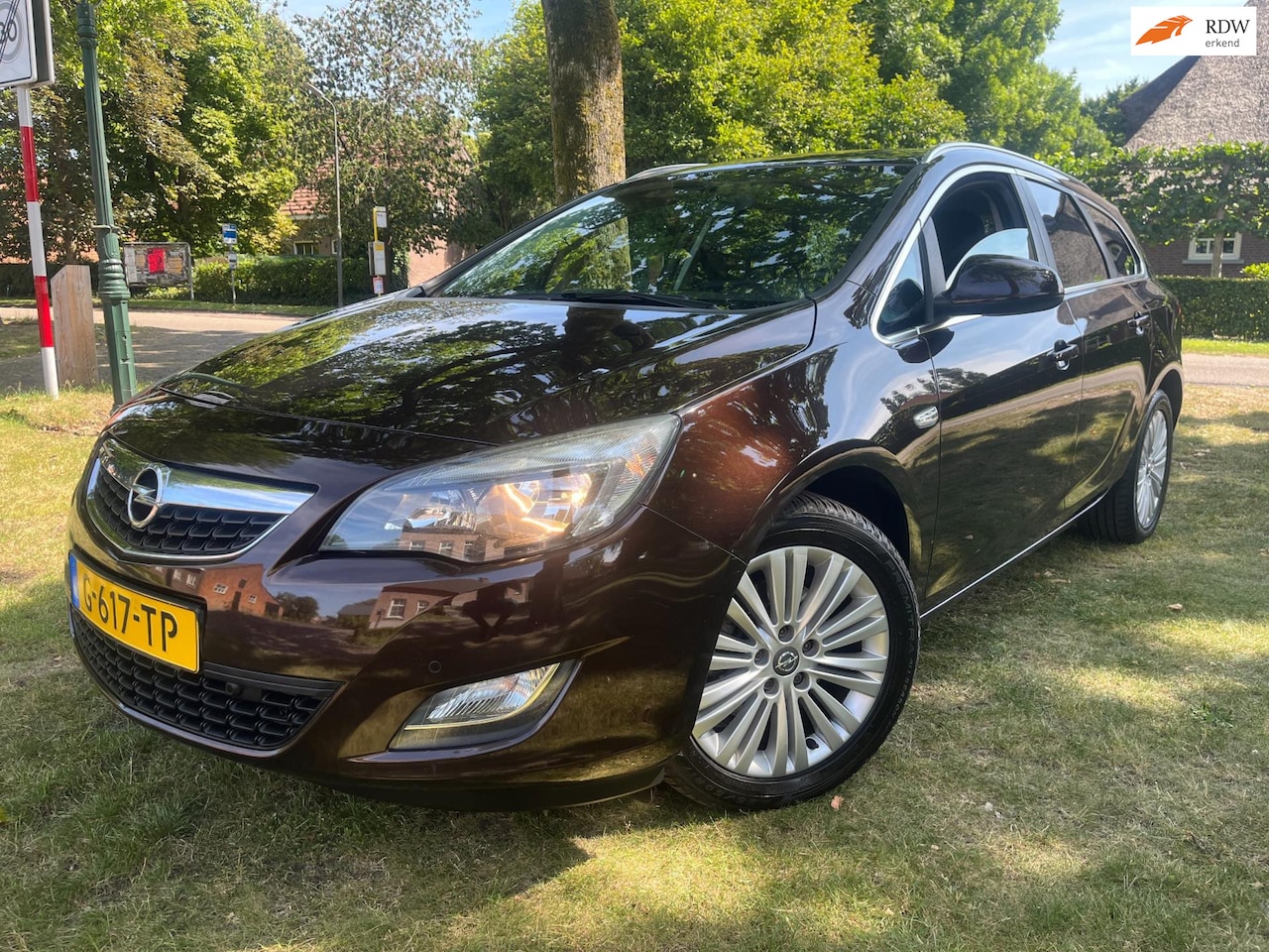 Opel Astra Sports Tourer - 1.6 Turbo Cosmo 180PK! APK 04-04-26 - AutoWereld.nl