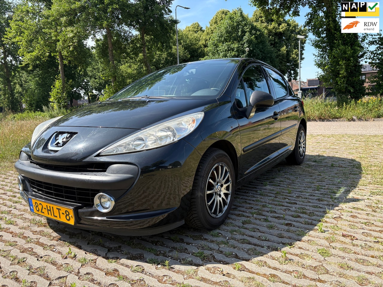 Peugeot 207 - 1.6 VTi Look / airco / cruise control - AutoWereld.nl