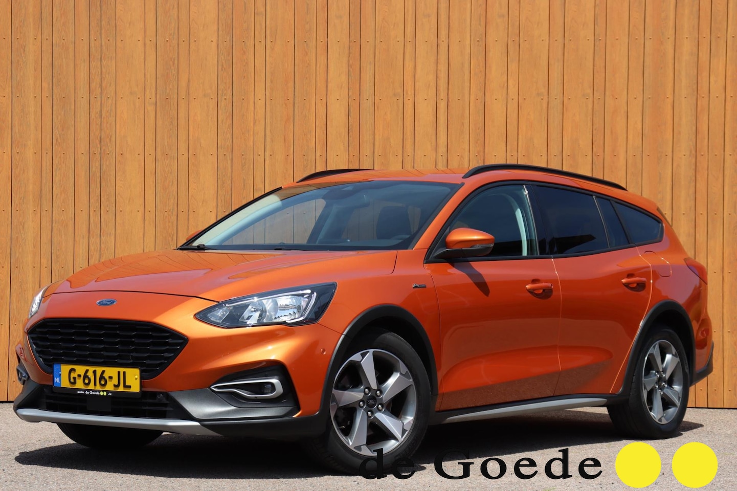 Ford Focus Wagon - 1.5 EcoBoost Active Business org.NL el.klep+trekhaak camera stuur+raam+stoelverw. - AutoWereld.nl