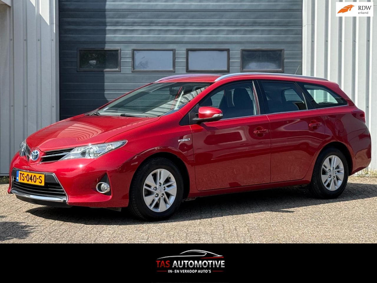 Toyota Auris Touring Sports - 1.8 Hybrid Aspiration CLIMA - AutoWereld.nl
