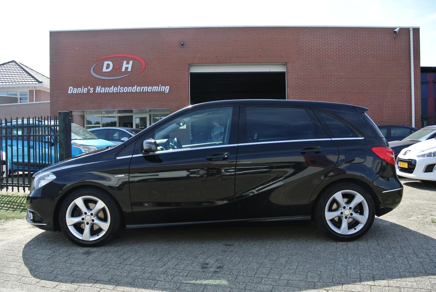 Mercedes-Benz B-klasse - 180 Ambition inruil mogelijk - AutoWereld.nl