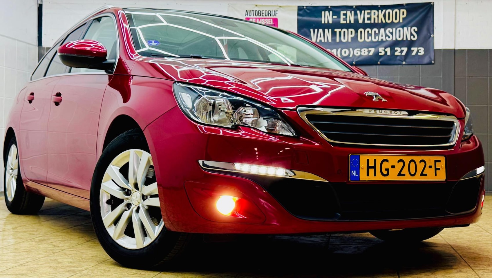 Peugeot 308 SW - 1.2 PureTech Blue Lease Executive/2DE EIG/TOP STAAT/RIJKLAAR/ - AutoWereld.nl