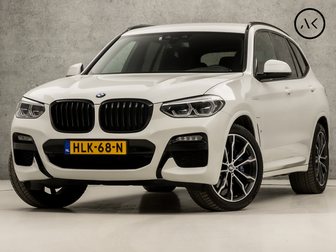 BMW X3 - xDrive30e M Sport 293Pk Automaat (APPLE CARPLAY, M PAKKET, GROOT NAVI, SFEERVERLICHTING, K - AutoWereld.nl