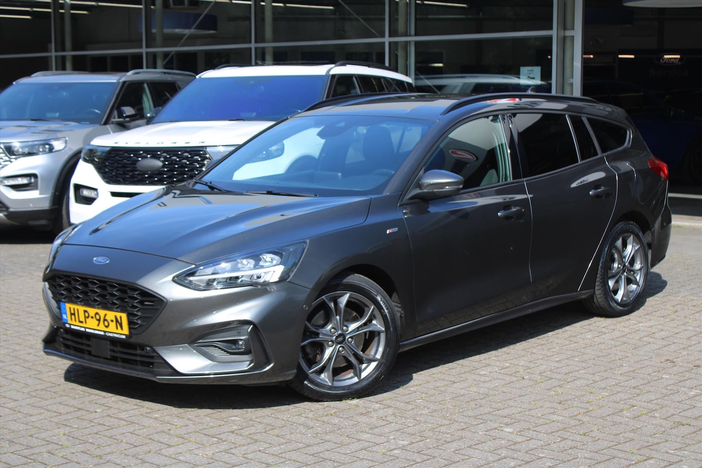 Ford Focus Wagon - 1.0 EcoBoost Hybrid 125pk ST Line Business Wagon, Winterpack, Adaptive Cruise - AutoWereld.nl