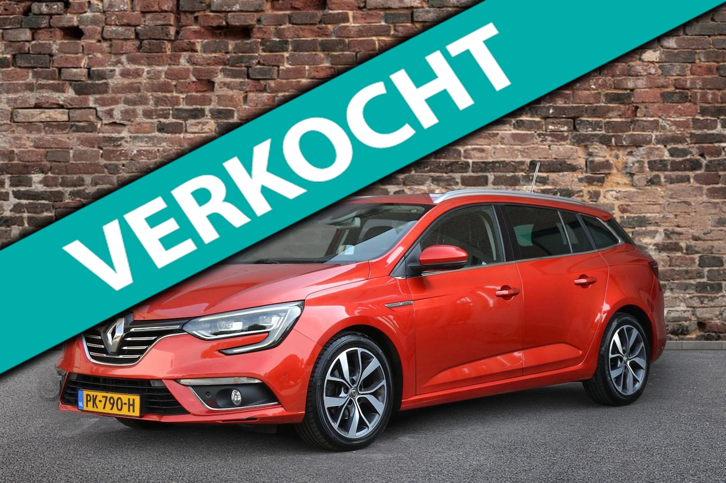 Renault Mégane Estate - 1.2 TCe Bose | Cruise | Trekhaak | Keyless - AutoWereld.nl
