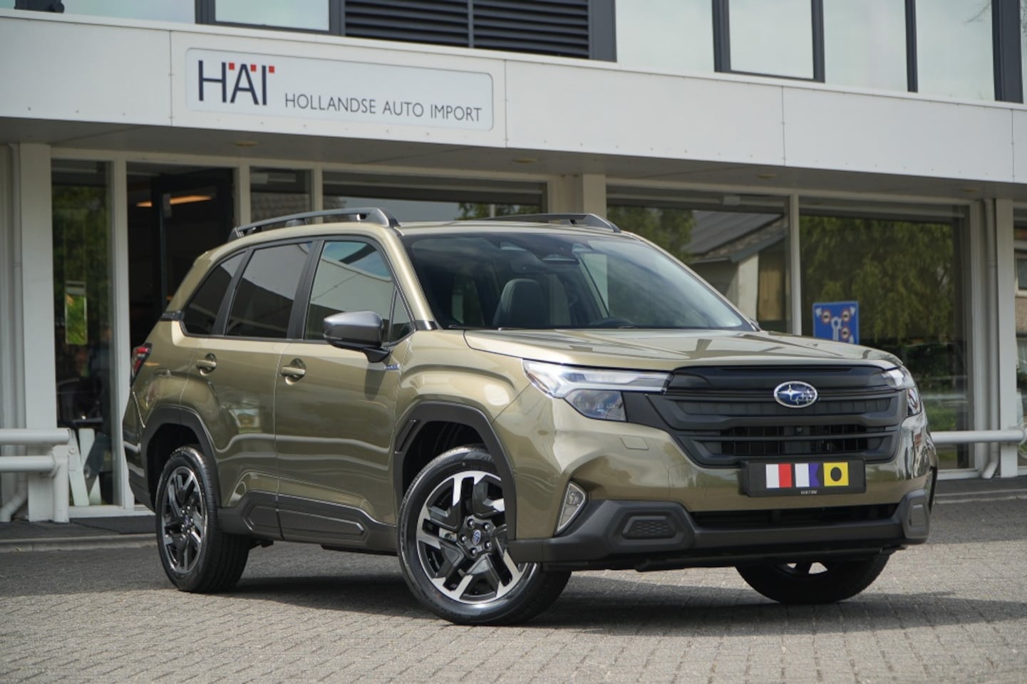 Subaru Forester - 2.0i e-BOXER Exclusive AWD I Pano I - AutoWereld.nl