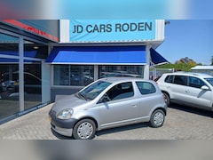Toyota Yaris - 1.0-16V VVT-i Netjes Nw apk Zuinig