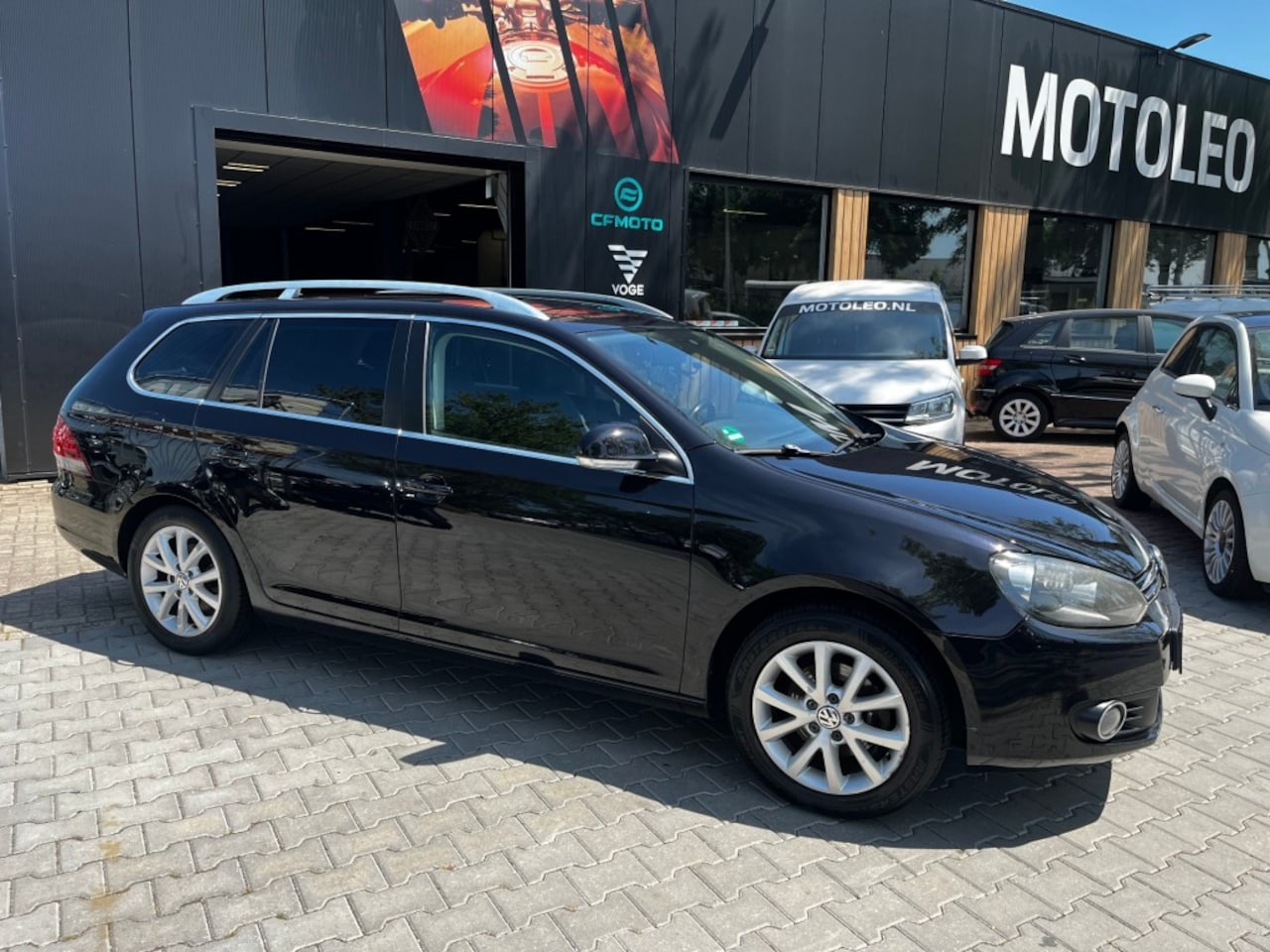 Volkswagen Golf - 1.2 TSI Highline 1.2 TSI HIGHLINE - AutoWereld.nl