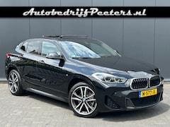 BMW X2 - xDrive20i M Sport Shadow Panoramadak ACC HUD Sfeerlicht