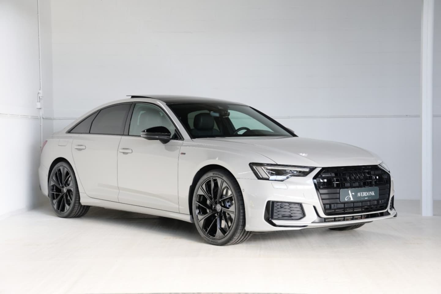 Audi A6 - 50 TFSI e Quattro 299pk 3x S-line Pano/BenO/Cam/Matrix/Krijt - AutoWereld.nl