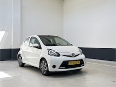 Toyota Aygo - 1.0 VVT-i Access |Airco | Radio/CD | CV | Elec ramen |Zwart dak |
