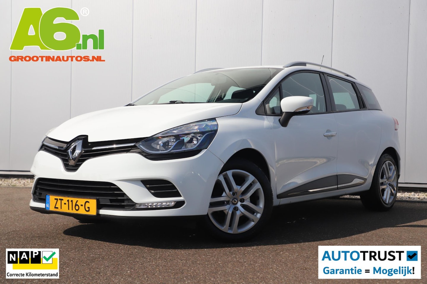 Renault Clio Estate - 1.5 dCi Zen 20.000KM NAP! Navigatie Carplay Android Airco Cruise Bluetooth Parkeersensor - AutoWereld.nl
