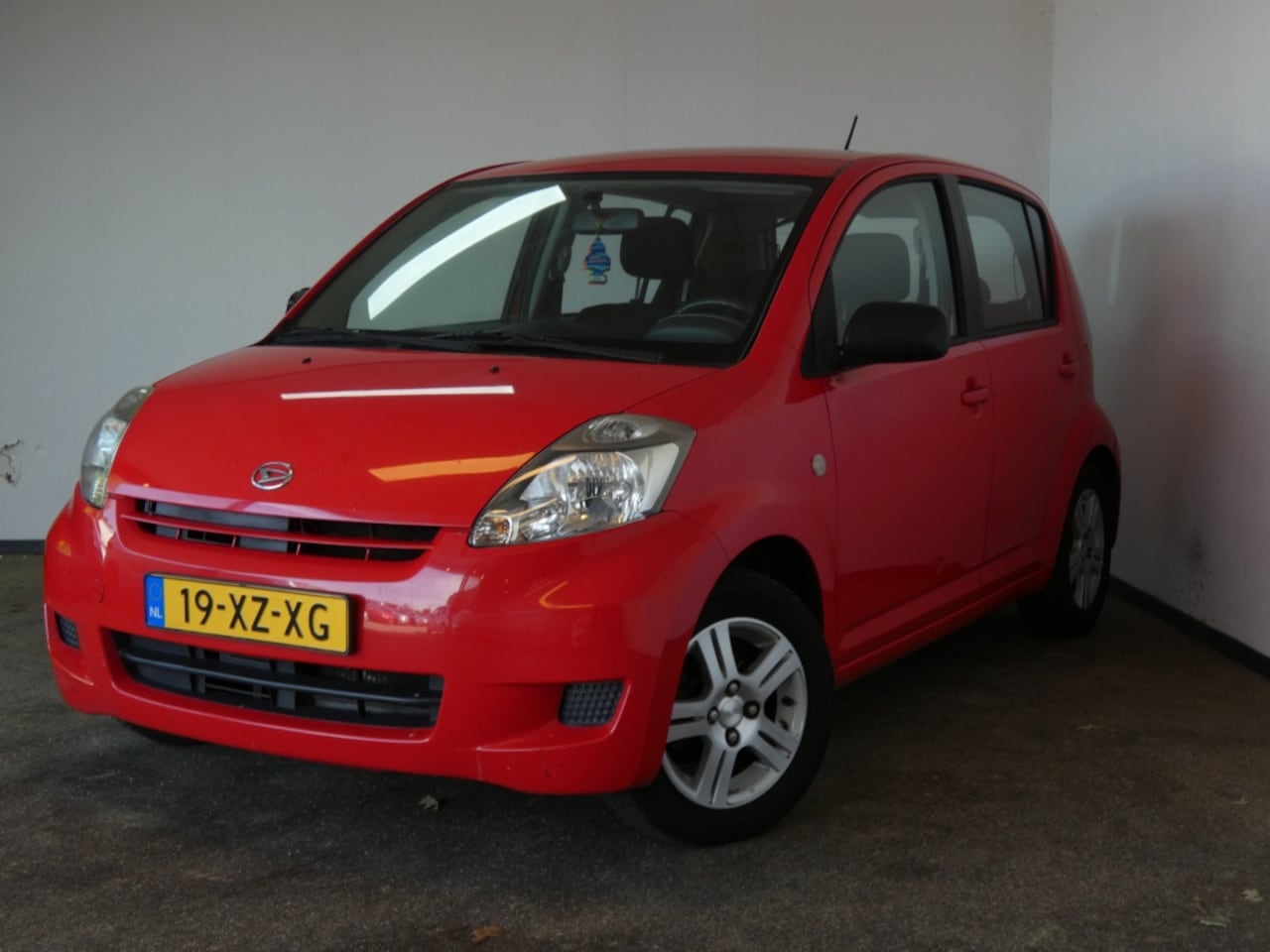 Daihatsu Sirion 2 - 1.0-12V Premium 1.0-12V Premium - AutoWereld.nl