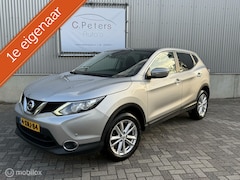 Nissan Qashqai - 1.2 Premier Edition 2014 / Camera / Keyless / Panoramadak / Trekhaak / Dealeronderhouden /