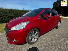 Peugeot 208 - 1.6 VTi Allure automaat, clima, cruise, pano.dak