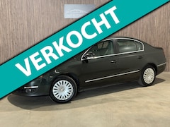 Volkswagen Passat - 2.0 FSI Comfortline 2005 DSG NAP CRUISE CLIMA