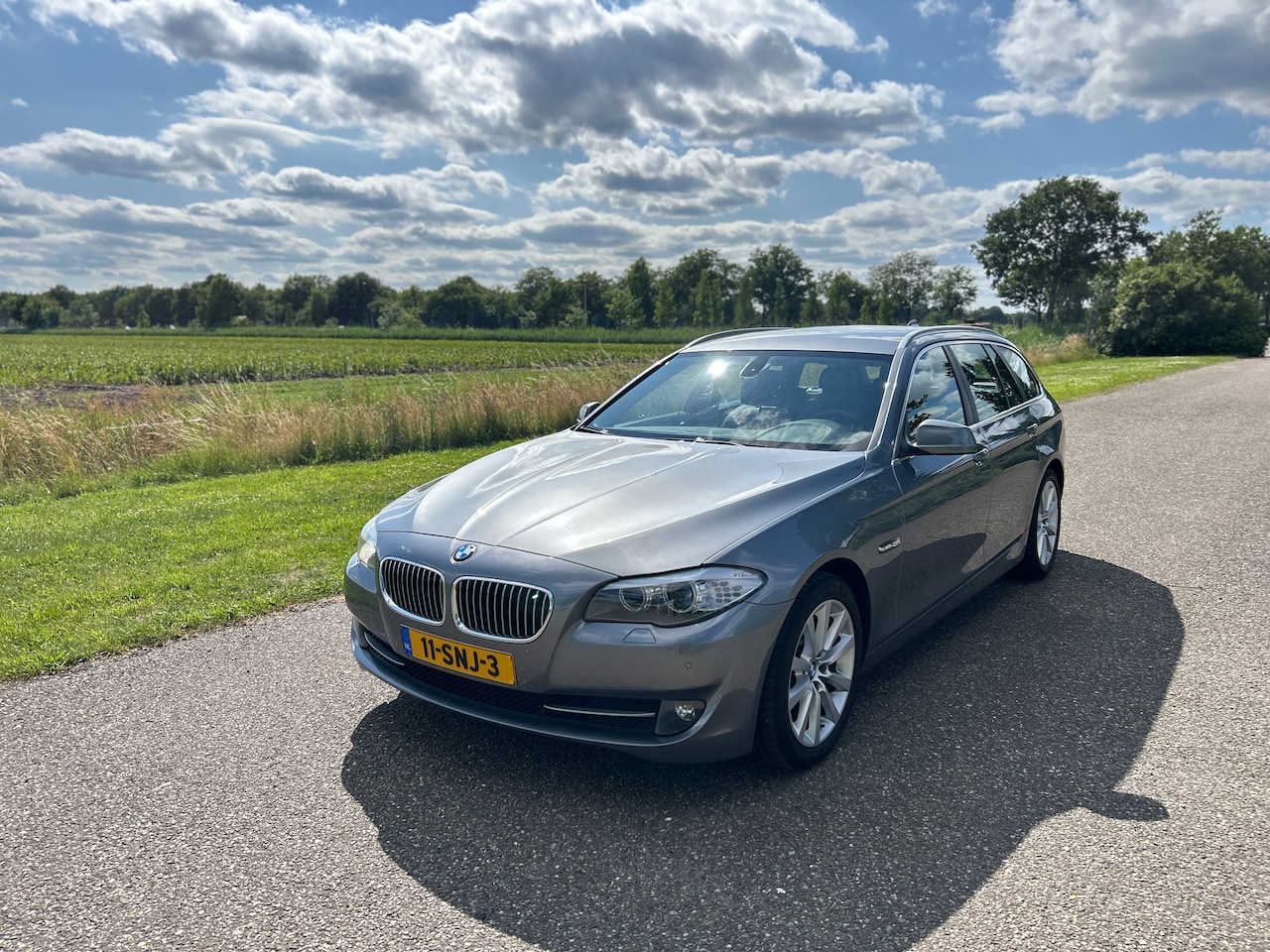 BMW 5-serie Touring - 523i High Executive - AutoWereld.nl